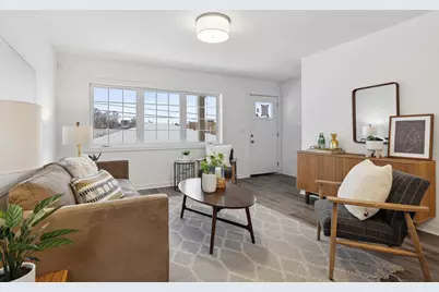 2028 James Avenue N #2, Minneapolis, MN 55411 - Photo 2