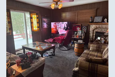 203 8th Avenue W, Ellendale, MN 56026 - Photo 6