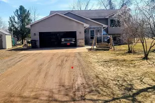 18344 N Lake Ln, Pine City, MN 55063 - Photo 6