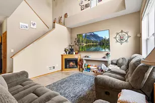 4570 Blaylock Way, Inver Grove Heights, MN 55076 - Photo 4