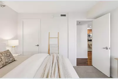 48 Groveland Terrace #B101, Minneapolis, MN 55403 - Photo 28