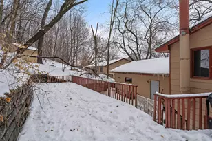 2805 Brookview Dr, Burnsville, MN 55337 - Photo 28