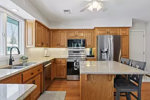 317 W 4th St, Waconia, MN 55387 - Photo 14