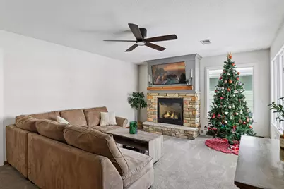 317 W 4th Street, Waconia, MN 55387 - Photo 6