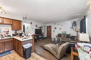 2725 Virginia Ave N, New Hope, MN 55427 - Photo 4