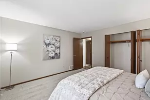 10549 Lancaster Ln N, Maple Grove, MN 55369 - Photo 16