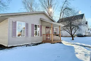 121 W 6th St, Red Wing, MN 55066 - Photo 30