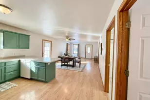 121 W 6th St, Red Wing, MN 55066 - Photo 24