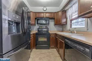 12 Telegraph Dr, Virginia, MN 55792 - Photo 6