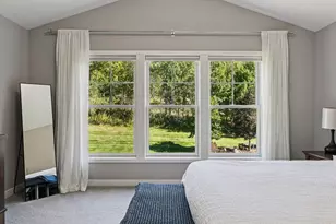 1631 Deephaven Dr, Woodbury, MN 55129 - Photo 32