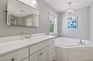 1631 Deephaven Dr, Woodbury, MN 55129 - Photo 34