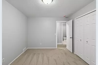 6608 Edgemont Boulevard N, Brooklyn Park, MN 55428 - Photo 32