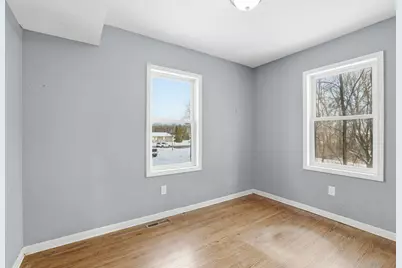 58 Wheelock Parkway E, Saint Paul, MN 55117 - Photo 10