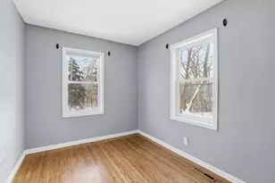 58 Wheelock Parkway E, Saint Paul, MN 55117 - Photo 4