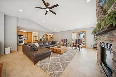 10220 Upper 178th Street W, Lakeville, MN 55044 - Photo 4