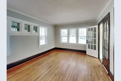 891 Hazelwood Street, Saint Paul, MN 55106 - Photo 4