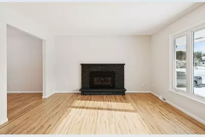 6704 Sioux Trail, Edina, MN 55439 - Photo 4