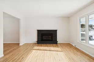 6704 Sioux Trail, Edina, MN 55439 - Photo 4