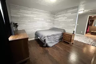 1900 22nd Dr SW, Austin, MN 55912 - Photo 10