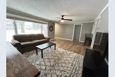 1900 22nd Drive SW, Austin, MN 55912 - Photo 4