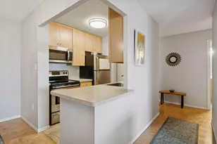 400 Groveland Ave, Minneapolis, MN 55403 - Photo 8