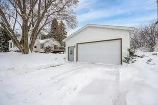 346 Maple St, Glenwood City, WI 54013 - Photo 6