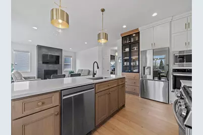 17949 Hidden Creek Trail, Lakeville, MN 55044 - Photo 12