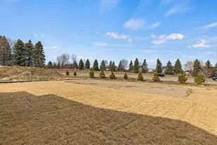 17949 Hidden Creek Trl, Lakeville, MN 55044 - Photo 34