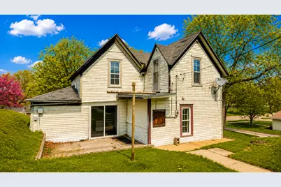 112 Bluff Street E, Lake Benton, MN 56149 - Photo 4