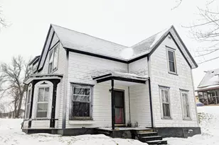 112 Bluff Street E, Lake Benton, MN 56149 - Photo 4