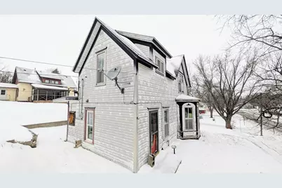 112 Bluff Street E, Lake Benton, MN 56149 - Photo 6