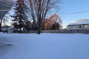 200 4th Ave SW, New Prague, MN 56071 - Photo 16