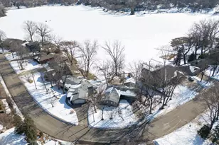 313 Maple Island Rd, Burnsville, MN 55306 - Photo 42