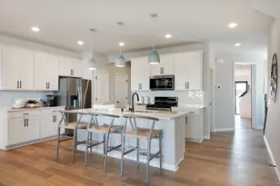 9268 Larimar Trl, Eden Prairie, MN 55347 - Photo 2