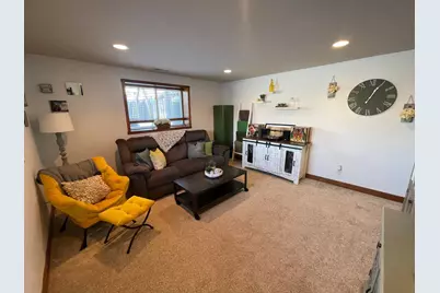 3907 13th Street S, Moorhead, MN 56560 - Photo 20