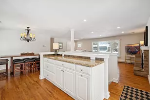 5604 Highwood Dr, Edina, MN 55436 - Photo 20