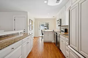 5604 Highwood Dr, Edina, MN 55436 - Photo 16