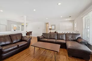 5604 Highwood Dr, Edina, MN 55436 - Photo 10