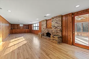 5528 Merritt Cir, Edina, MN 55436 - Photo 16