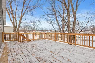 1939 Long Lake Rd, New Brighton, MN 55112 - Photo 24