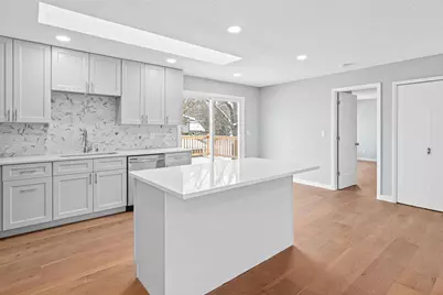 1939 Long Lake Road, New Brighton, MN 55112 - Photo 4