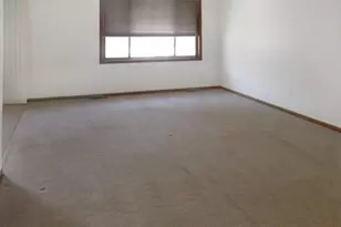 7229 Woodstock Curv, Bloomington, MN 55438 - Photo 6