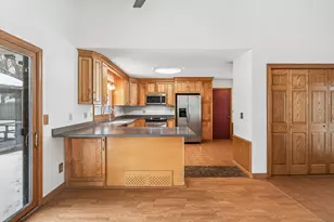 2801 Aglen Ave, Roseville, MN 55113 - Photo 12