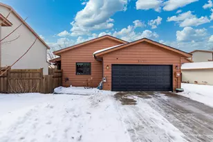 5422 144th St W, Apple Valley, MN 55124 - Photo 1