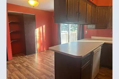 202 Lexington Street, Milroy, MN 56263 - Photo 6