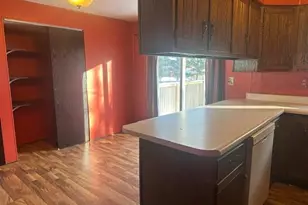 202 Lexington St, Milroy, MN 56263 - Photo 6