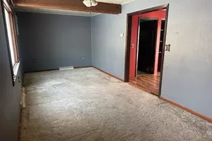 202 Lexington St, Milroy, MN 56263 - Photo 2