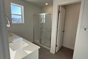 21913 Sawyer Ln, Rogers, MN 55374 - Photo 10