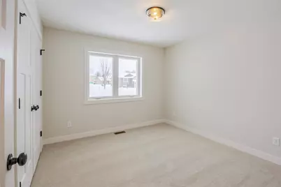 1660 Squirrel Way, New Richmond, WI 54017 - Photo 18