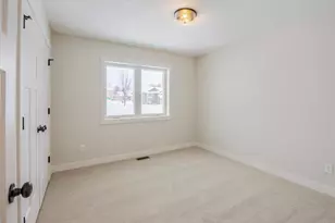 1660 Squirrel Way, New Richmond, WI 54017 - Photo 18